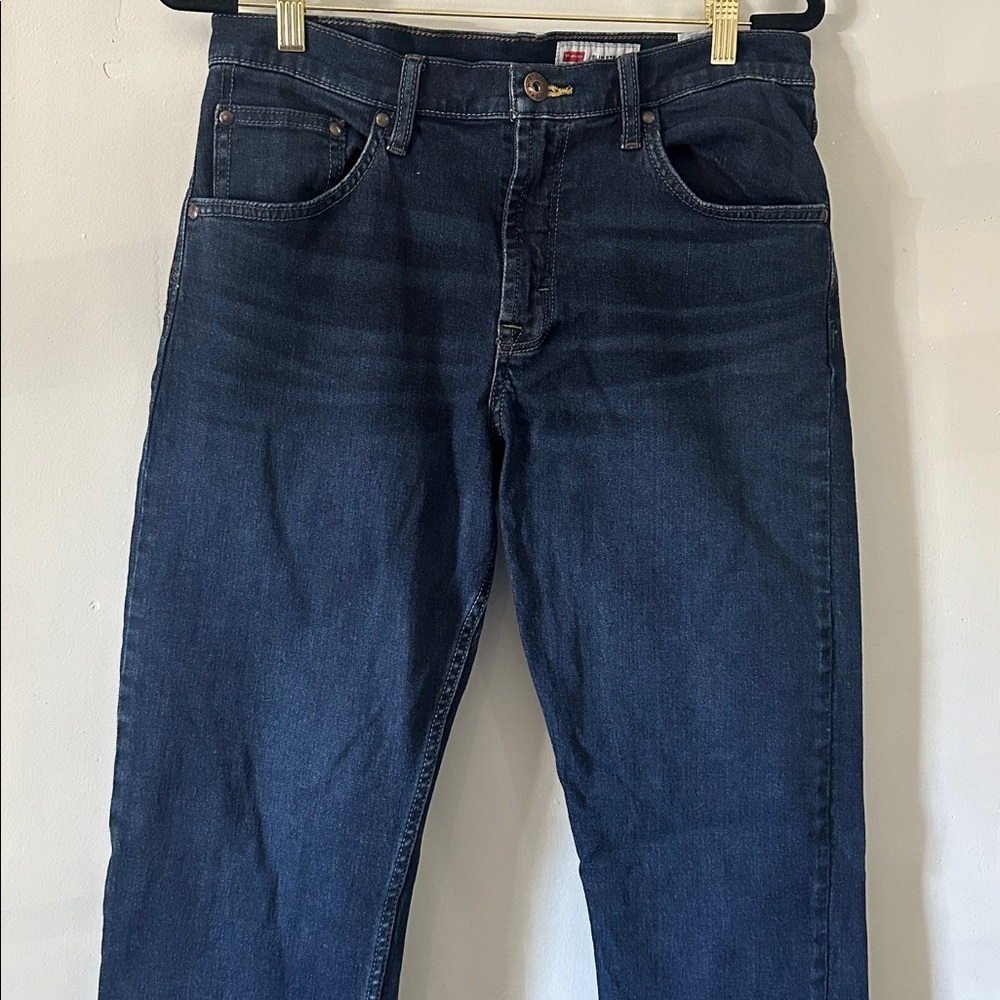 Wrangler Men's slim Straight Leg Jeans in Deep Blue size 33/30